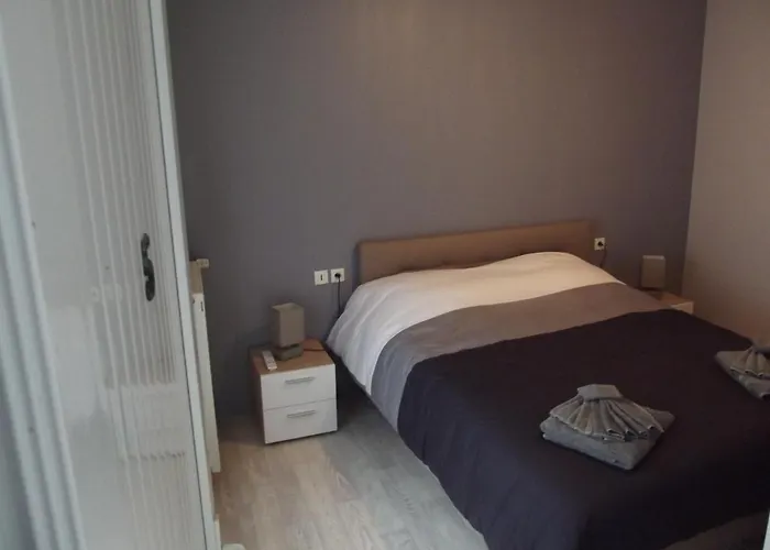 Otel Vallee De La Douve