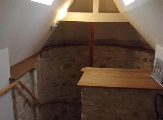 Vallee De La Douve *